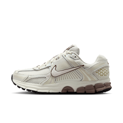 Nike Zoom Vomero 5 Women's Shoes. Nike.com Nike Zoom Vomero 5 Women's Shoes. Nike.com